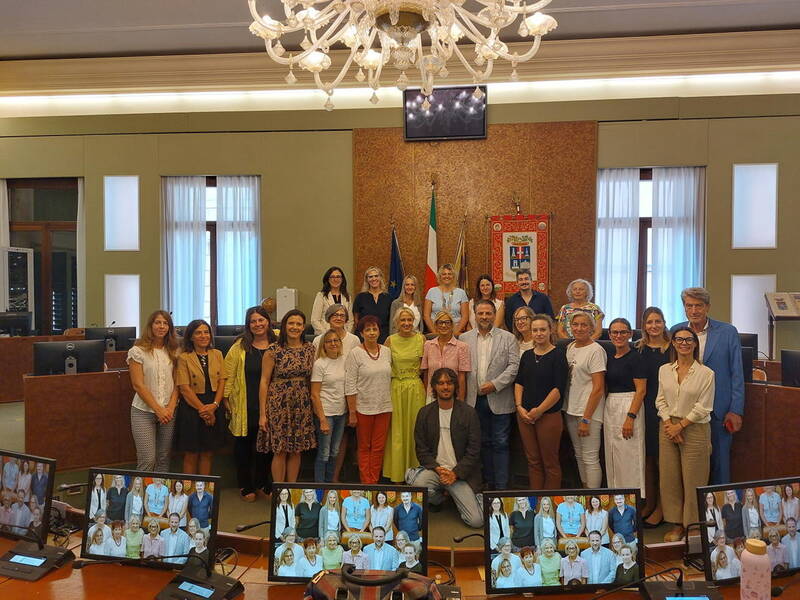 Amministratori gentili Foto 2